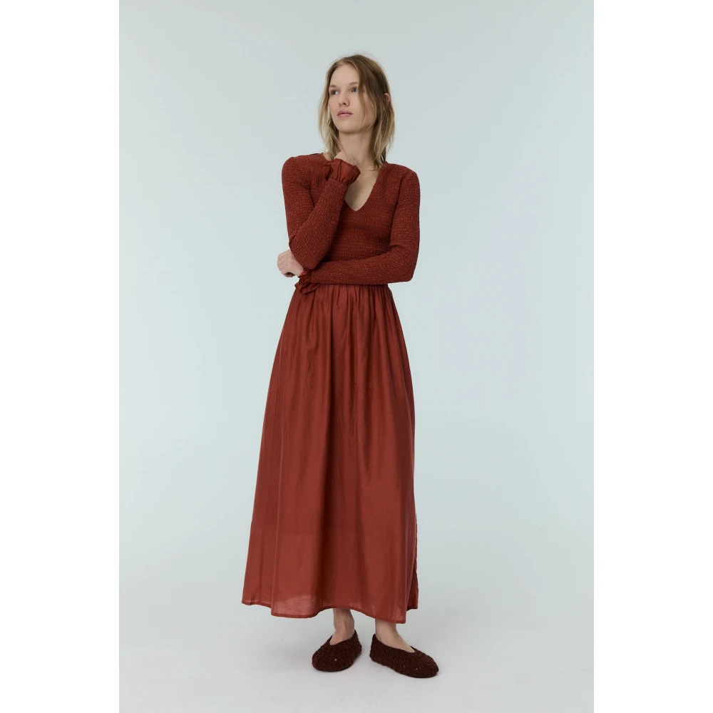The New Society Ruby Dusk Lange V-hals Jurk Red Dames