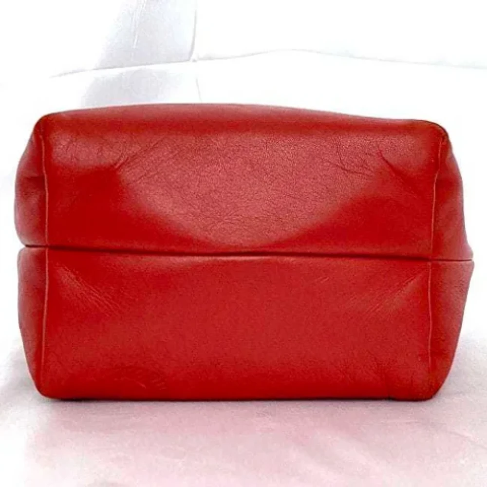 Loewe Pre-owned Leather crossbody-bags Red Dames