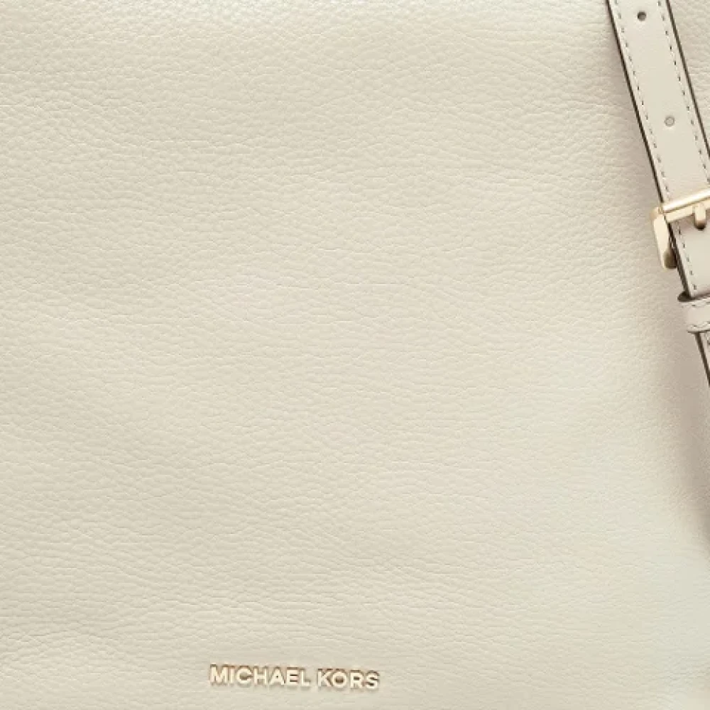 Michael Kors Pre-owned Leather handbags Gray Dames