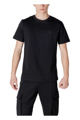 black-cotton-short-sleeve-t-shirt