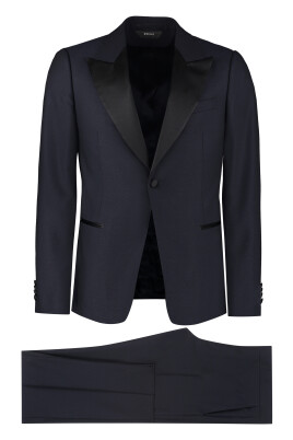 wool-suit-with-single-breasted-jacket