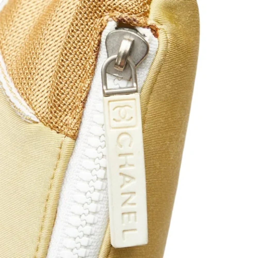 Chanel Vintage Pre-owned Nylon chanel-bags Beige Dames