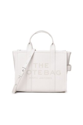 sac-en-cuir-graine-avec-details-du-logo