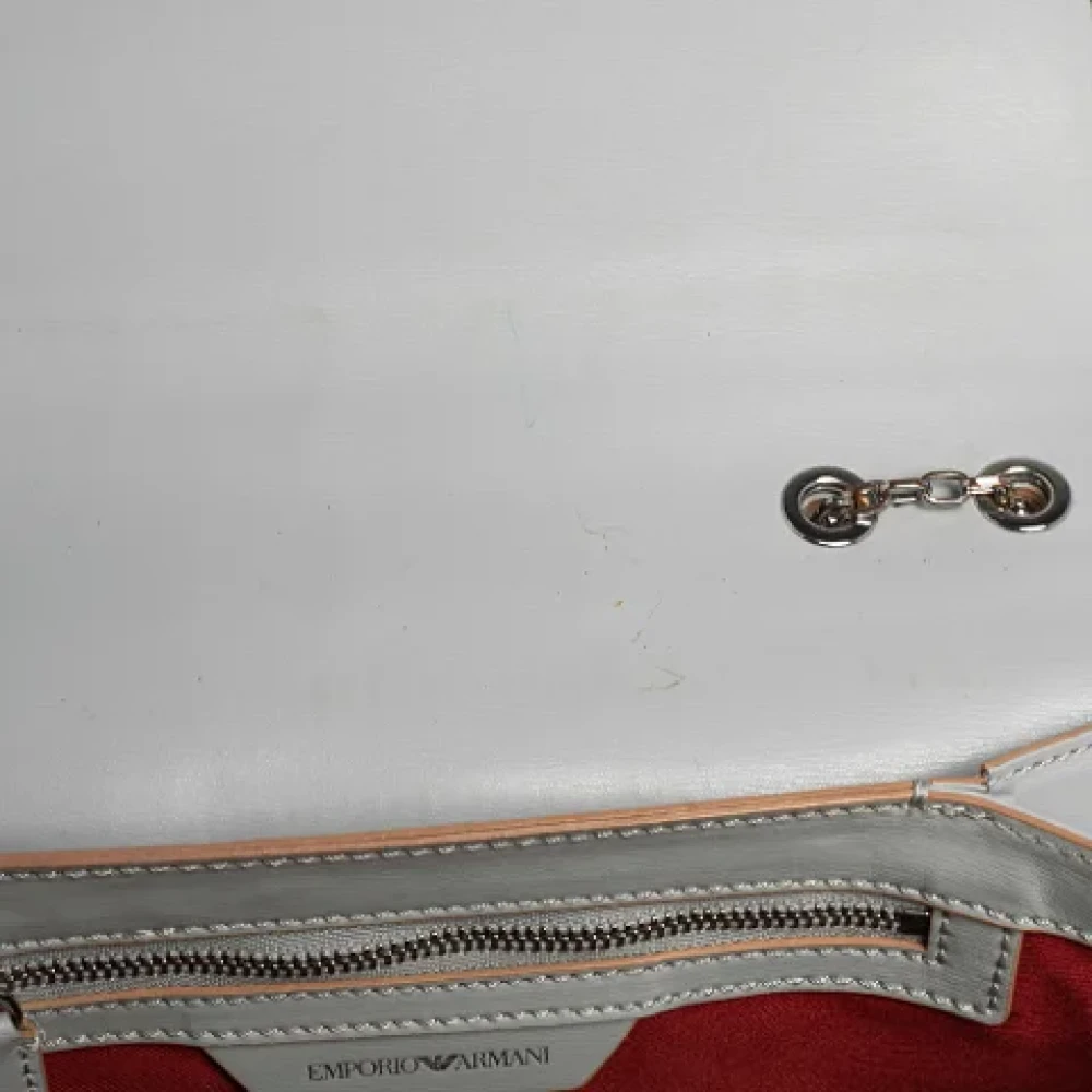 Armani Pre-owned Leather shoulder-bags Gray Dames