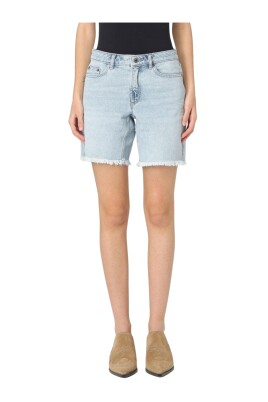 shorts-en-denim-effiloche
