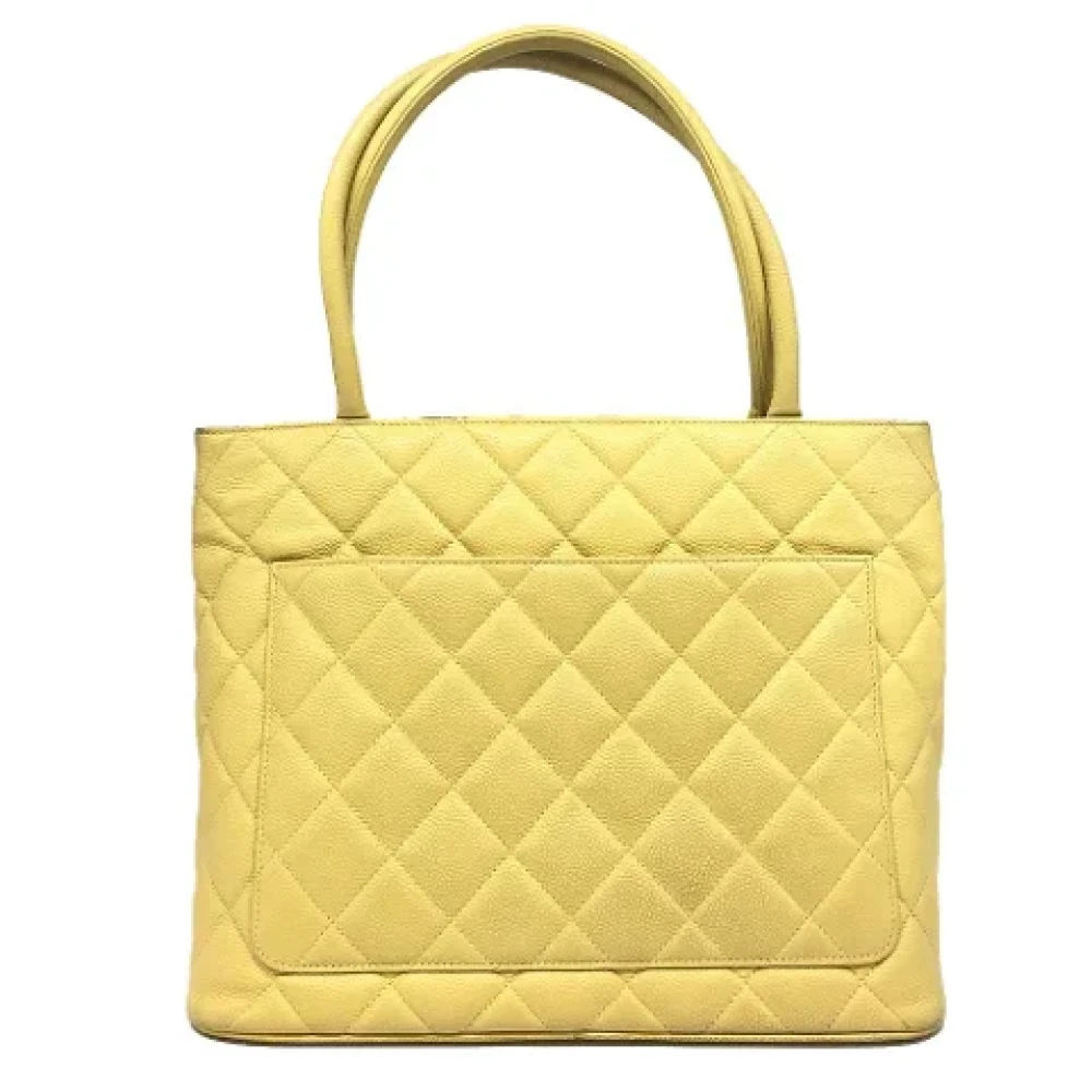 Chanel Vintage Pre-owned Leather handbags Yellow Dames