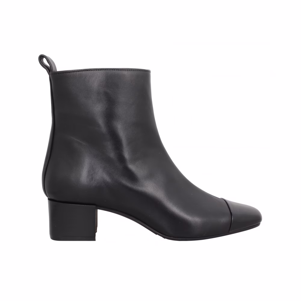 Stiefel mit Heeled
