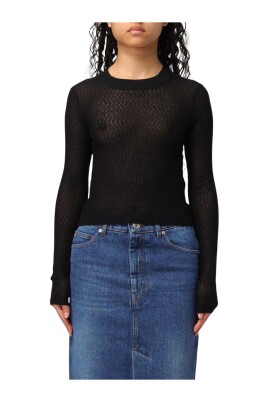pull-noir-tricote-a-manches-longues