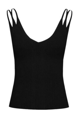elegant-black-knit-top