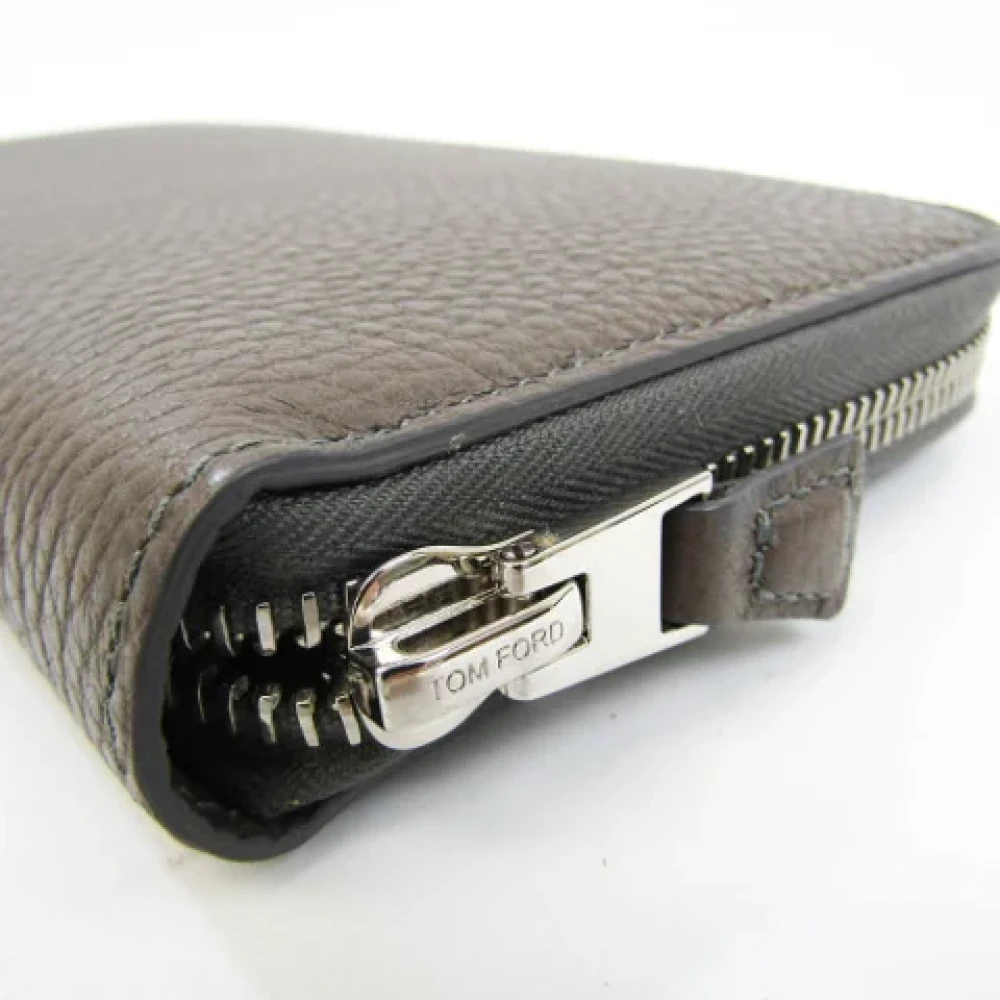 Tom Ford Pre-owned Leather wallets Gray Dames
