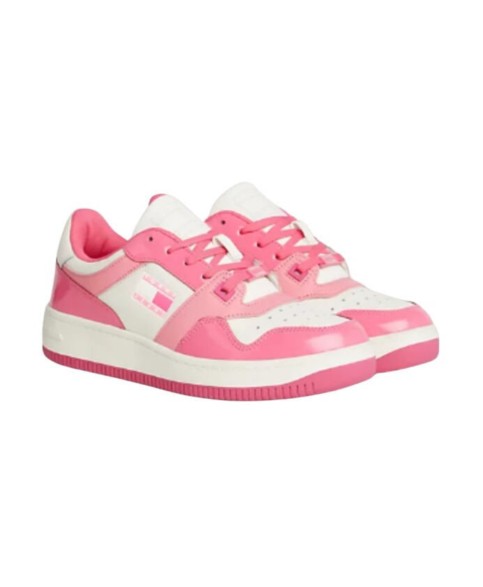 casual-sneakers-for-men-and-women