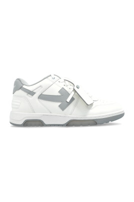 sneakers-out-off-office