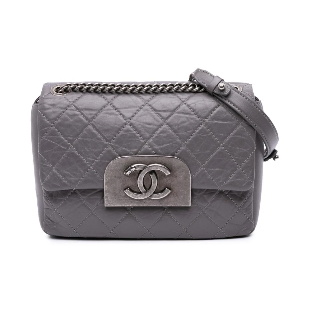 Chanel Vintage Girls Purple Pre-Owned Boy Chain Bag Quilted Lambskin