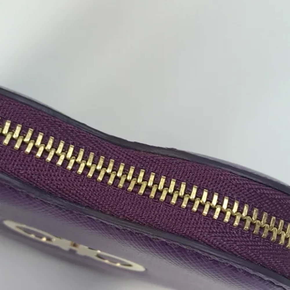 Salvatore Ferragamo Pre-owned Leather wallets Purple Dames