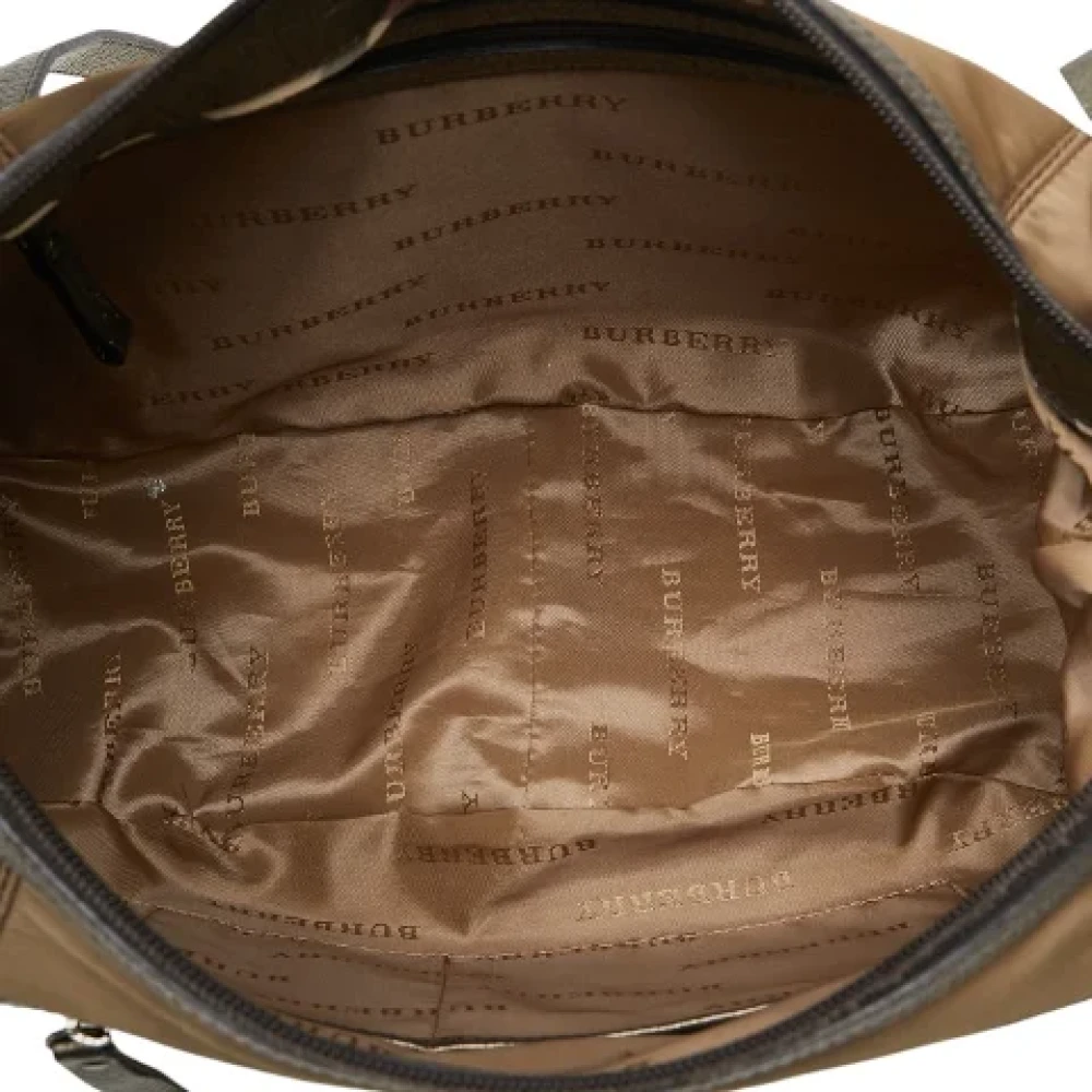 Burberry Vintage Pre-owned Canvas shoulder-bags Brown Dames