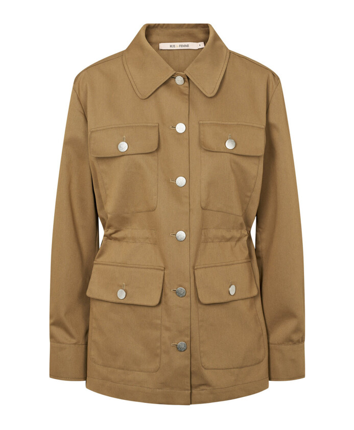 veste-fonctionnelle-avec-col-classique