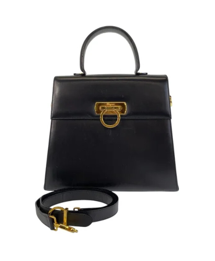 pre-owned-cuir-sacs-main