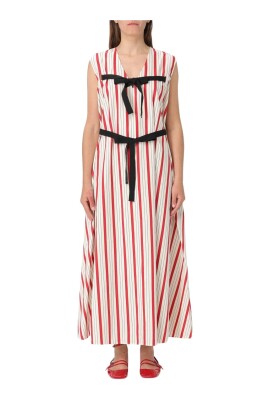 red-sleeveless-midi-dress