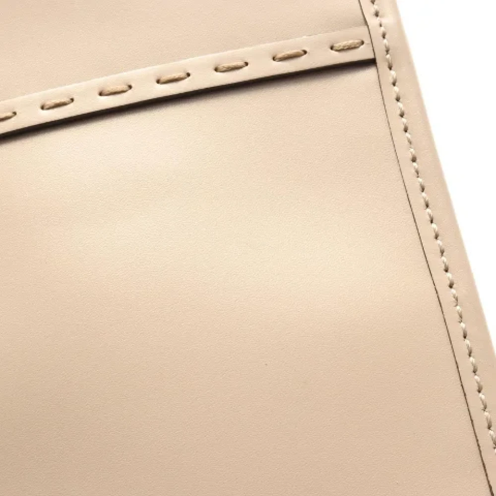 Fendi Vintage Pre-owned Leather handbags Beige Dames