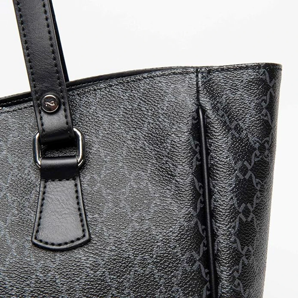 Nerogiardini Zwarte eco-lederen handtas met grijs motief en zilveren rits Black Dames