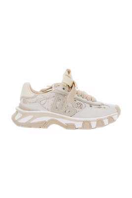 baskets-country-road-en-dentelle