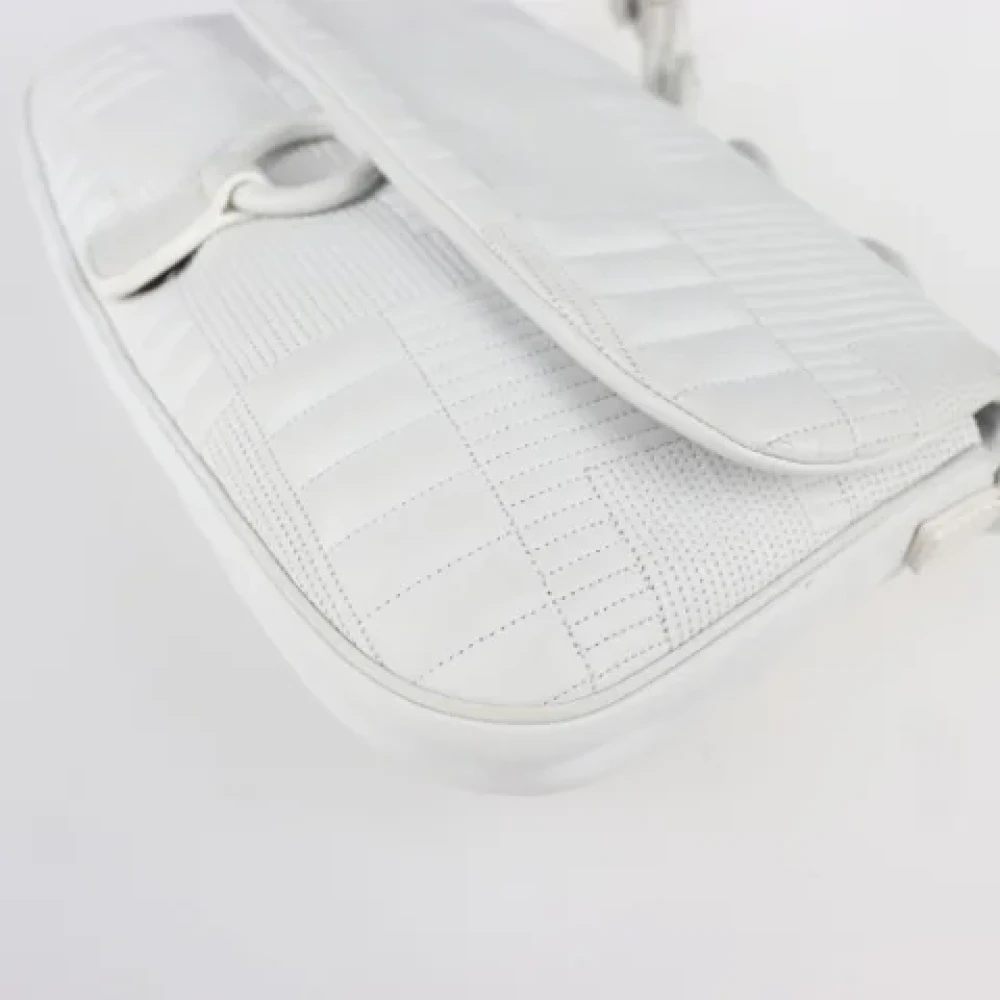 Bally Pre-owned Fabric shoulder-bags White Dames