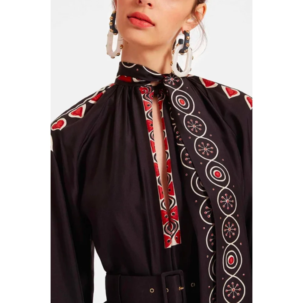 La DoubleJ Zwarte Jurk met Handgemaakt Patroon Multicolor Dames