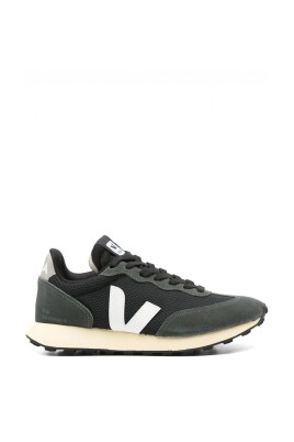 rio-branco-sneakers