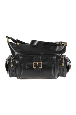black-camera-bag-for-stylish-photography