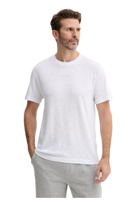 crew-neck-tee-shirt