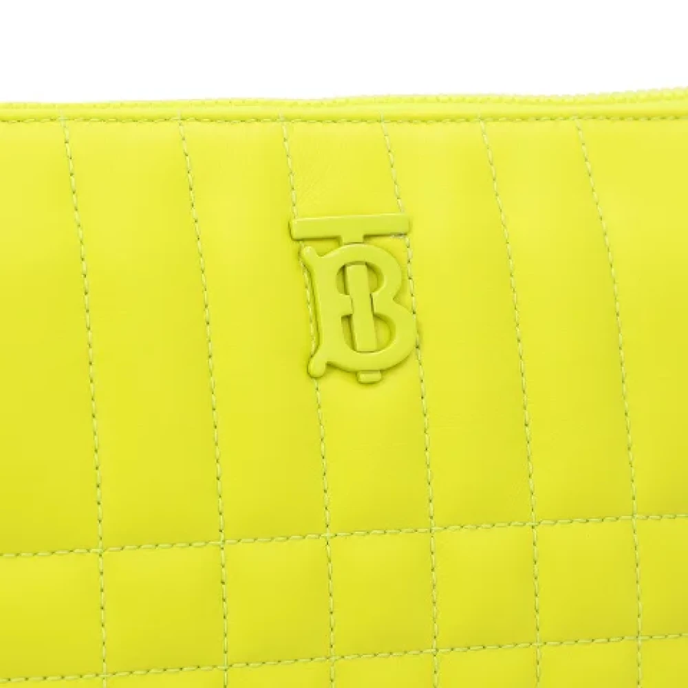 Burberry Leather shoulder-bags Yellow Dames