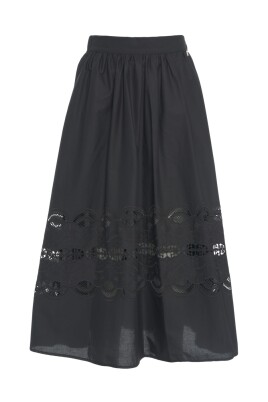 black-embroidered-flared-skirt