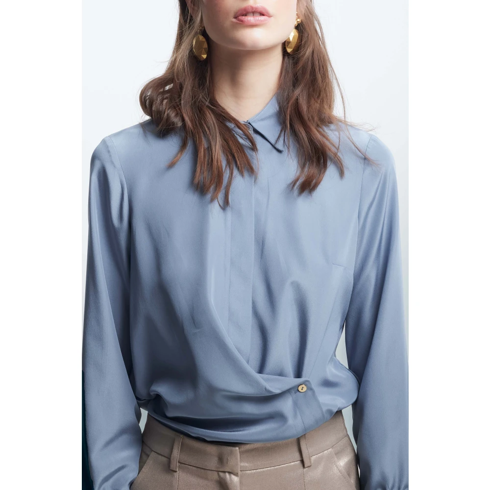 Kocca Lange mouwen shirt met asymmetrisch design Blue Dames