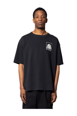 vintage-black-moonlight-badge-tee