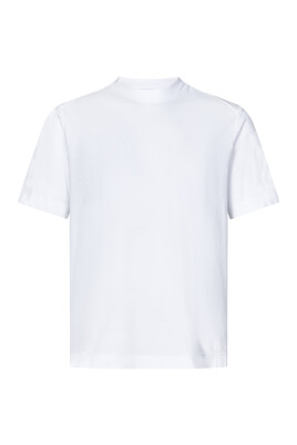 white-cotton-t-shirts-and-polos