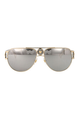 lunettes-de-soleil-pour-hommes-elegantes