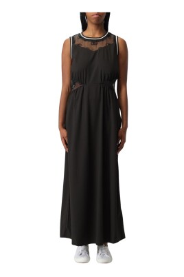 elegant-maxi-dress-with-waist-cut-out