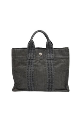 pre-owned-canvas-totes