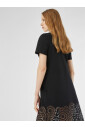 robe-trou-rrd-a-col-en-v