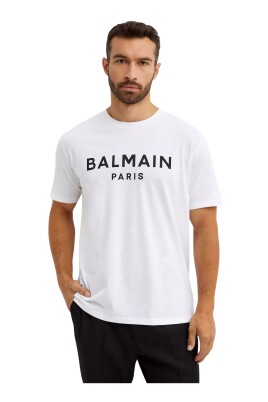 white-t-shirt-with-contrast-logo