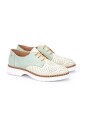chaussure-a-lacets-verte-avec-semelles-confortables