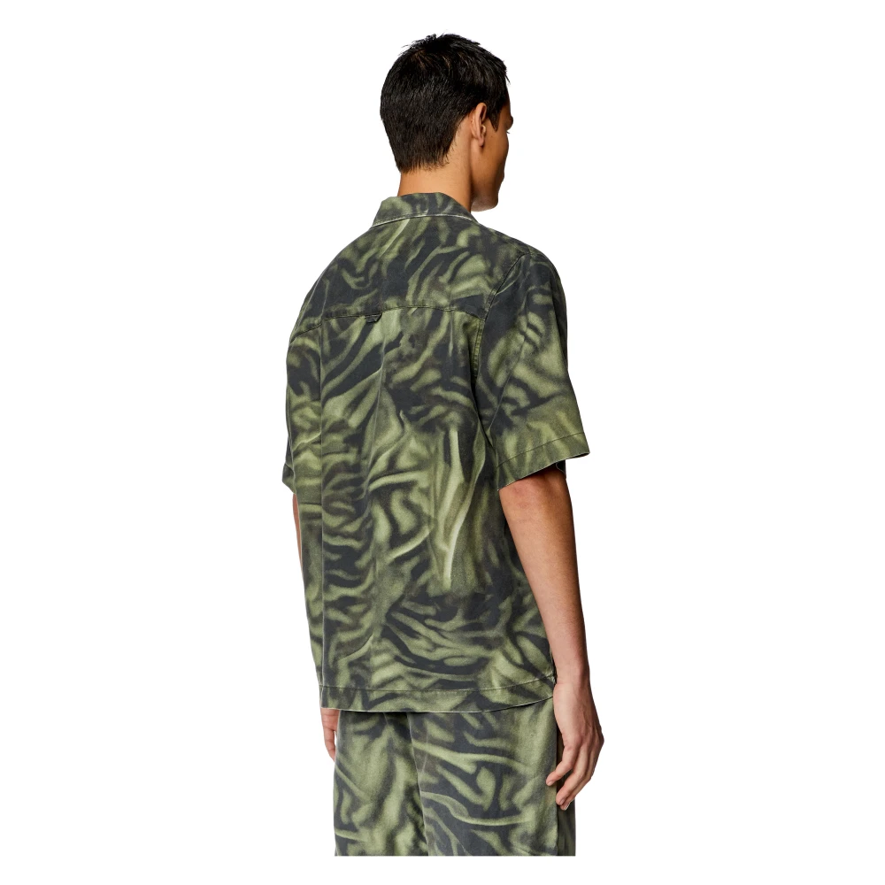 Diesel Short-sleeve shirt with zebra-camo print Green Heren