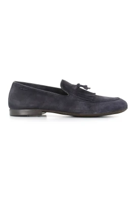 Tasseled Loafers