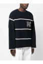 pull-bleu-avec-rayures-au-crochet