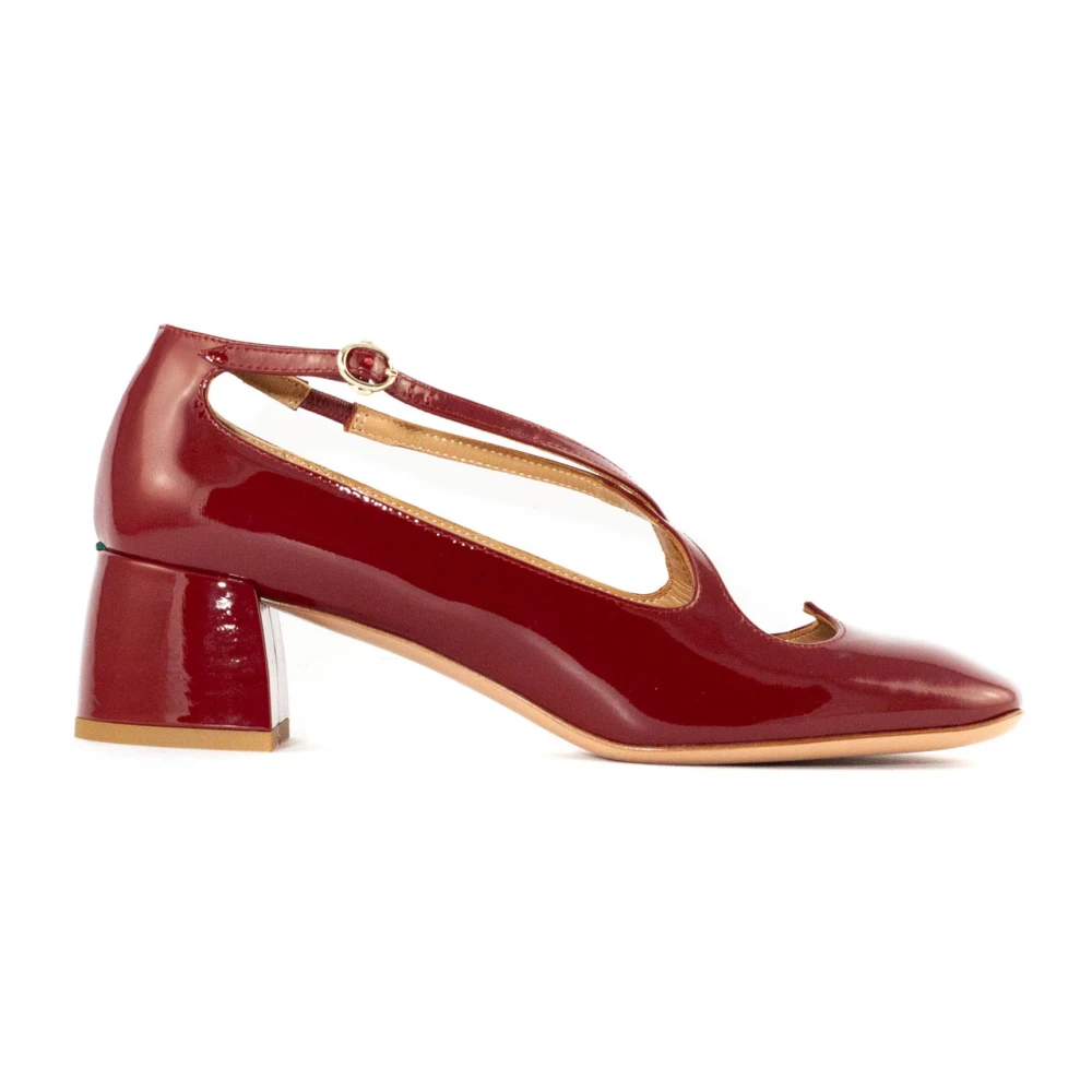 A. Bocca Röda Criss-Cross Pump Skor Red, Dam