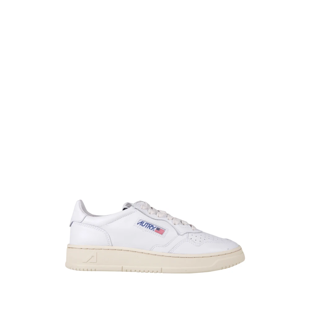 Autry Women's White Medalist Low Sneaker - Sneakers - 7 Uk - Shoes
