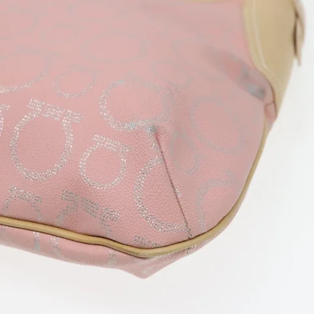 Salvatore Ferragamo Pre-owned Canvas shoulder-bags Pink Dames