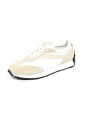 chaussures-en-daim-blanc