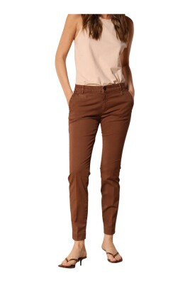 slim-fit-chino-bukser-kakao
