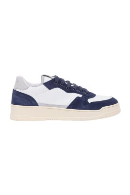 white-sneakers-assist